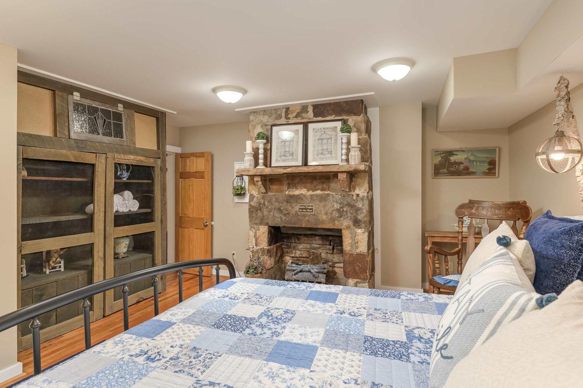 Cragsmere Manor Views 24 Guests Mentone Exteriér fotografie